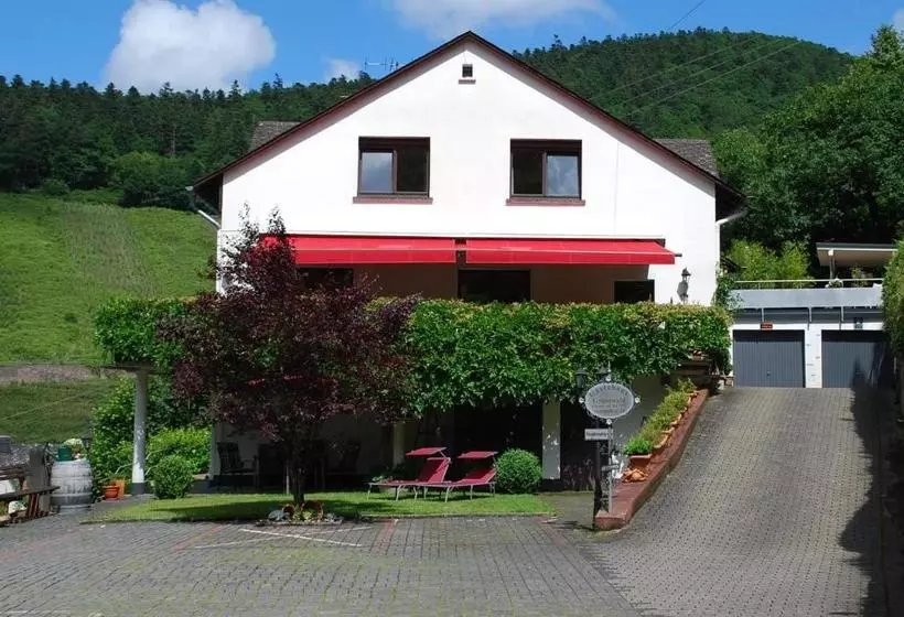 ホテル Haus Grünewald