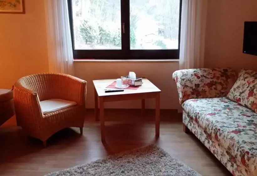 ホテル Haus Grünewald