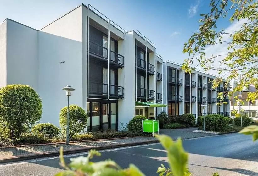 ホテル Bildungs  Und Tagungshaus Haus Neuland