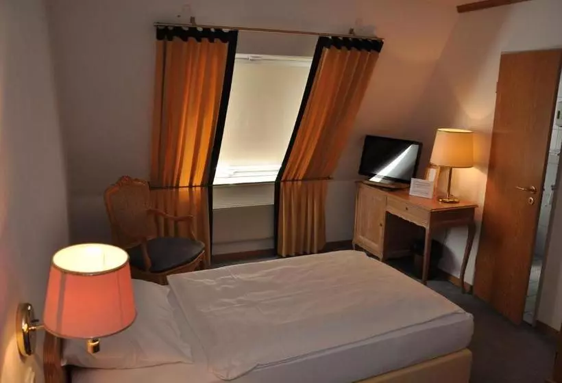 Отель Kaiserhof