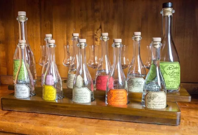 فندق Landgasthof Zum Grünen Walde