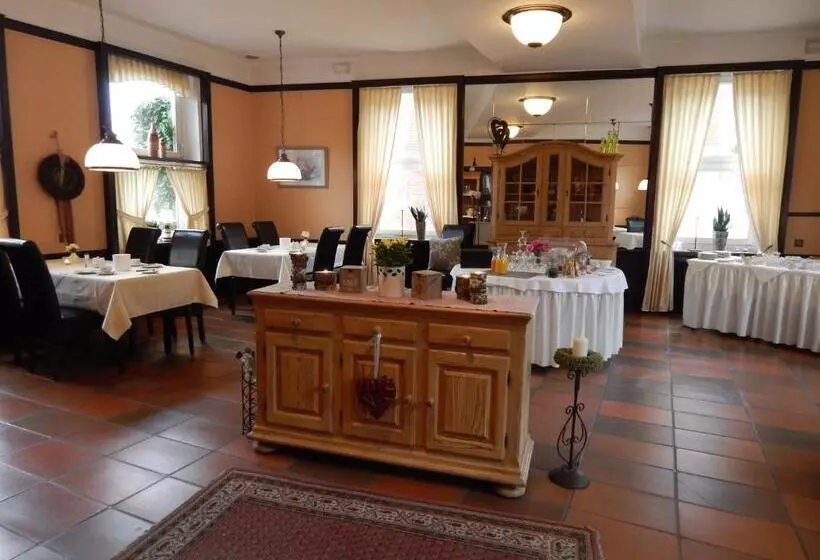 Отель Landhaus Lindenbusch