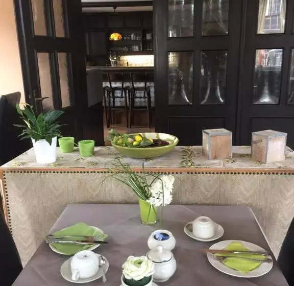 Отель Landhaus Lindenbusch