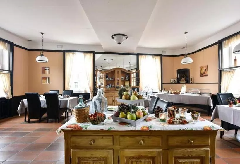 Отель Landhaus Lindenbusch