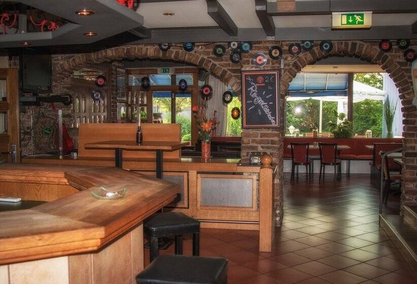 Pp  Hotel Grefrather Hof