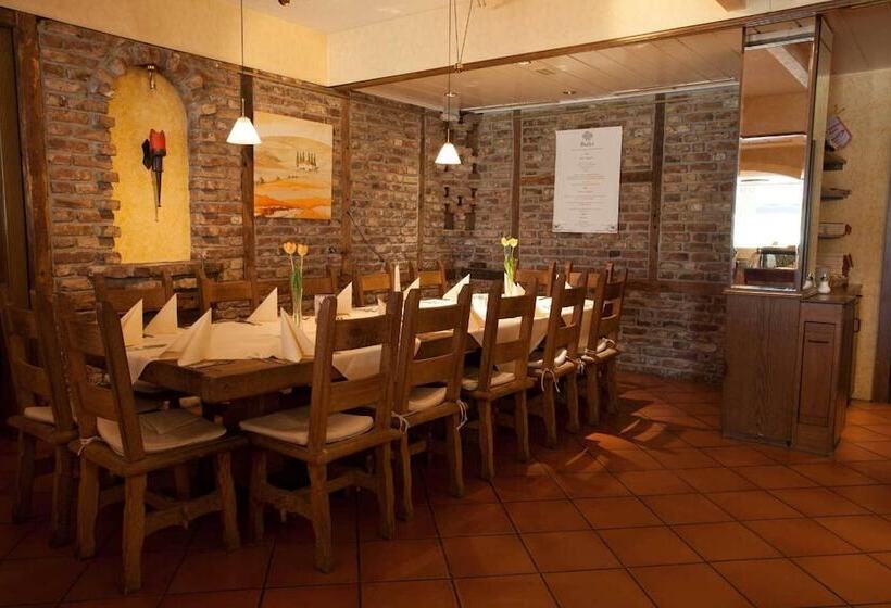 Pp  Hotel Grefrather Hof