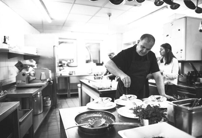 בית מלון כפרי Restaurant 1735