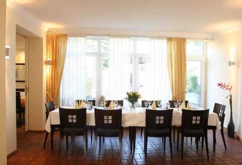 酒店 Restaurant Rothkopf