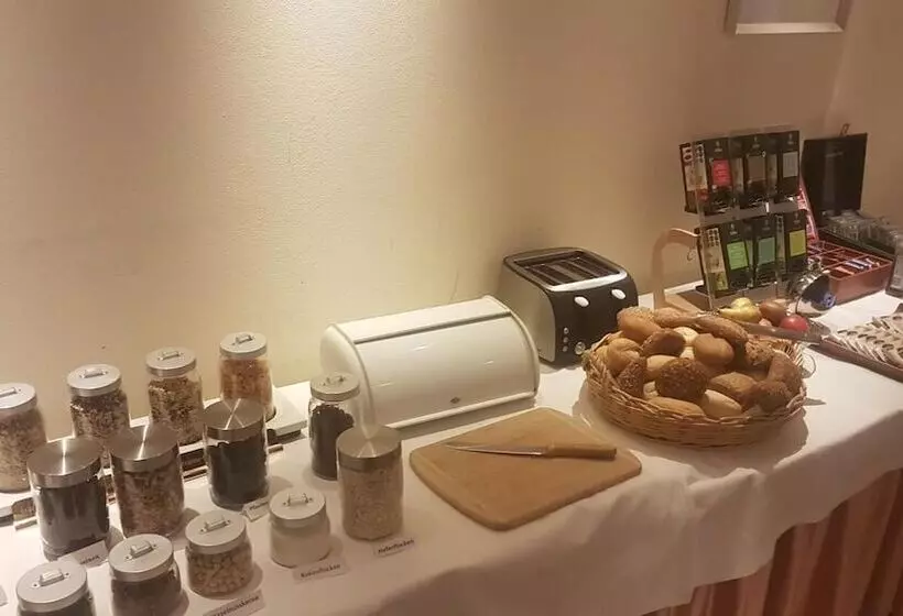 酒店 Restaurant Rothkopf