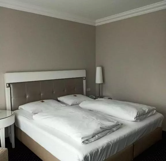 호텔 & Restaurant Schönau