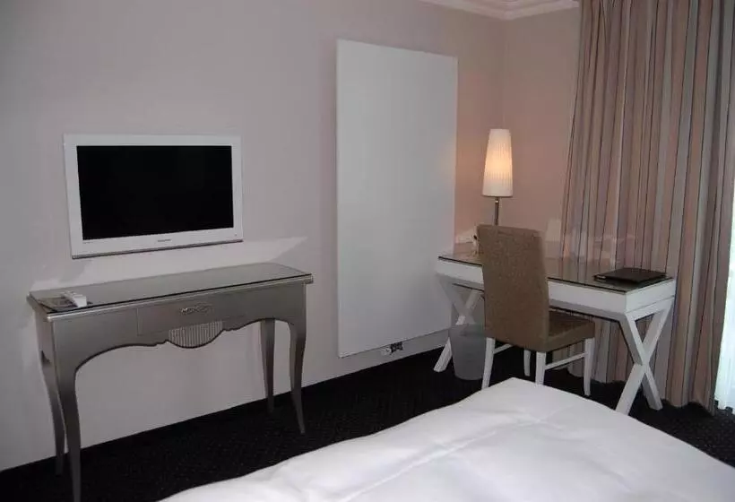 호텔 & Restaurant Schönau