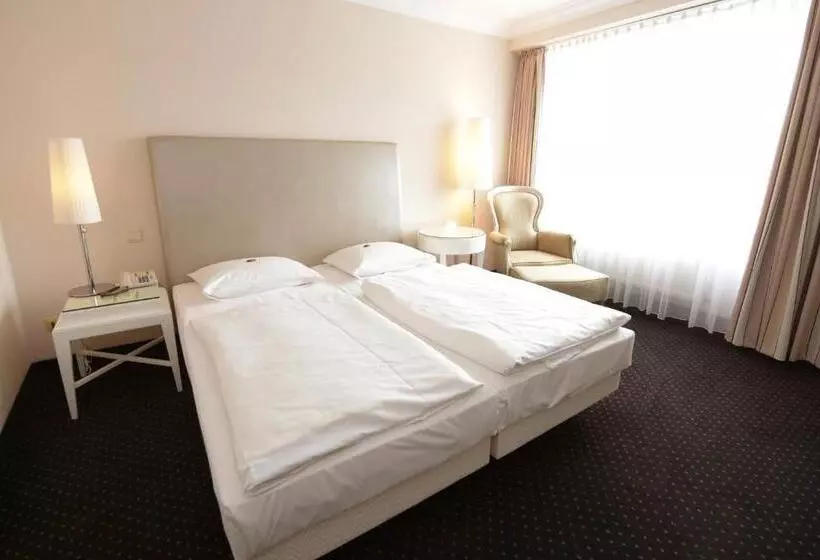 호텔 & Restaurant Schönau