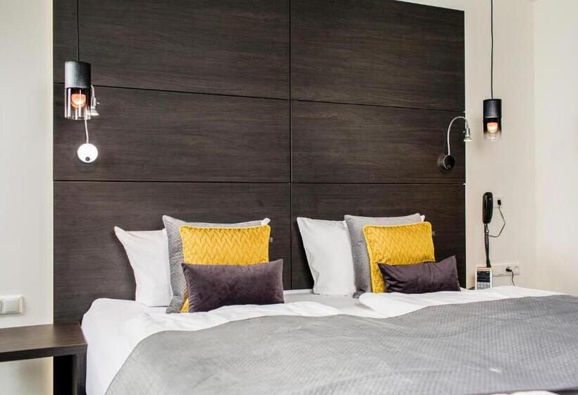 فندق Restaurant Zwergschlösschen