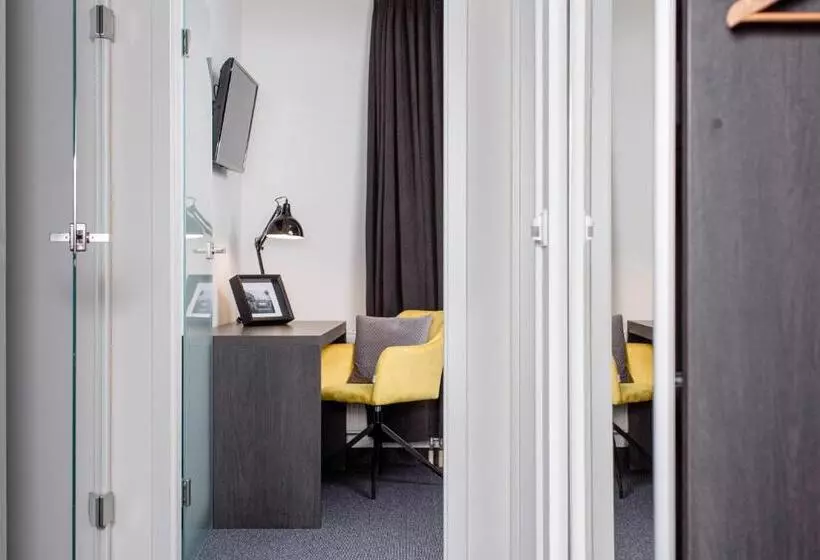 هتل Restaurant Zwergschlösschen