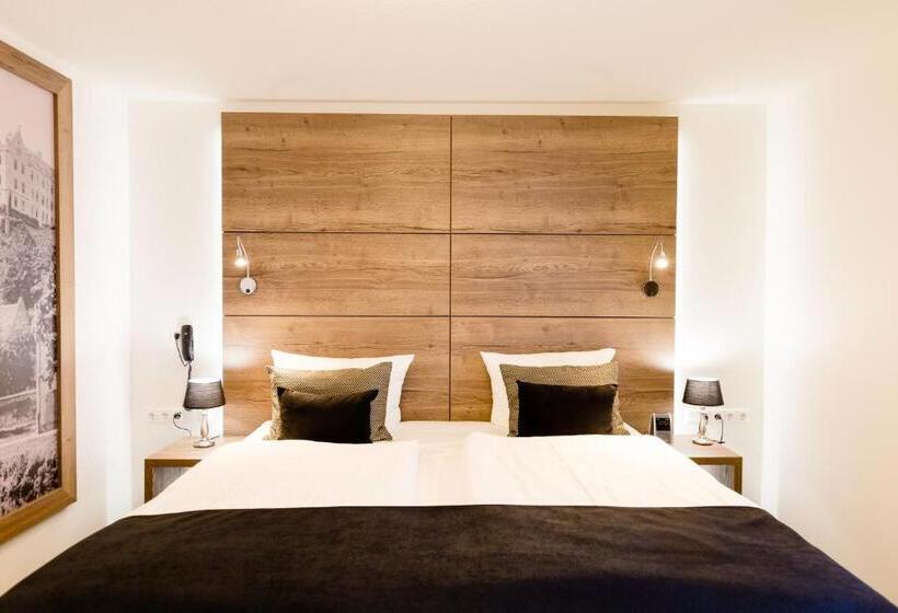 فندق Restaurant Zwergschlösschen