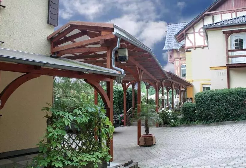 هتل Restaurant Zwergschlösschen