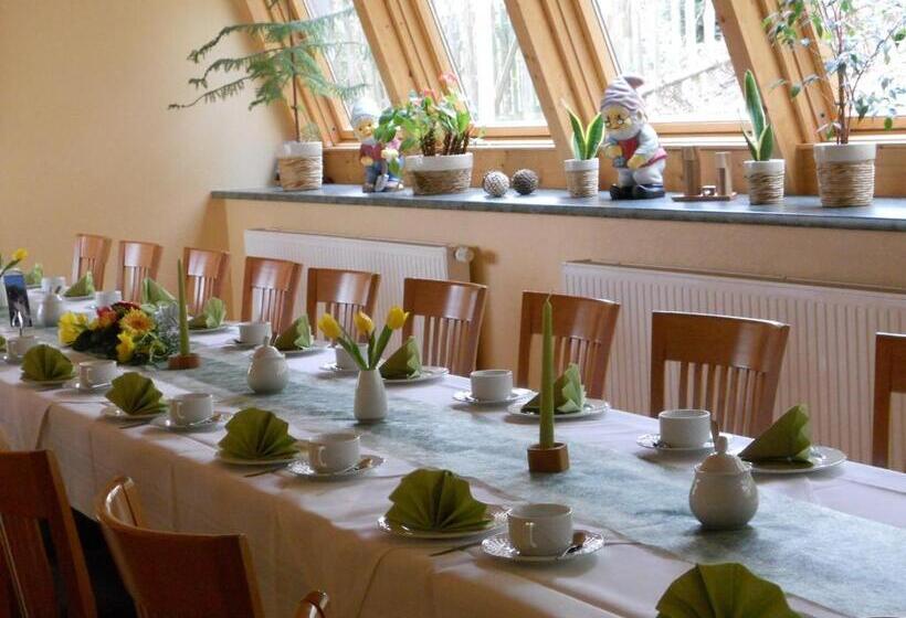 فندق Restaurant Zwergschlösschen