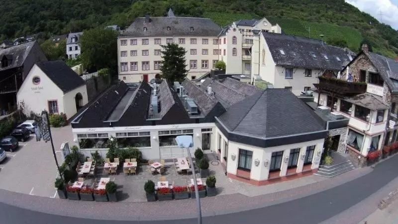Schloß Hotel Petry