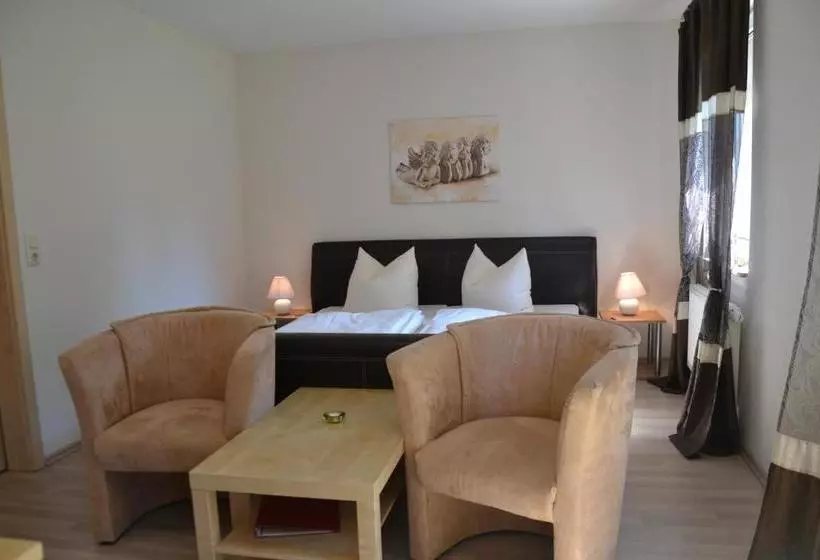 Отель Töpferpark