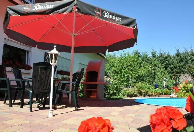 Land Hotel Am Wald Garni