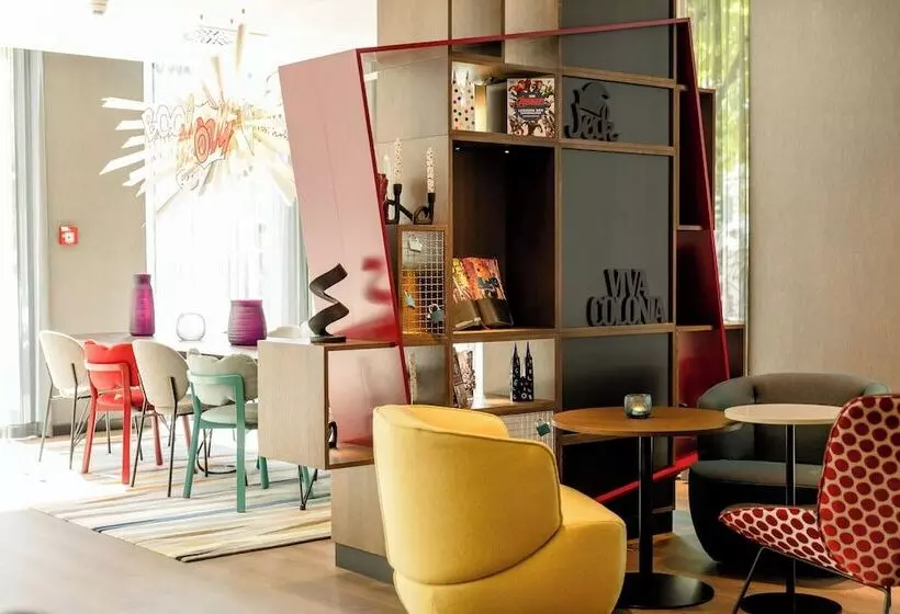 Motel One Köln Mediapark