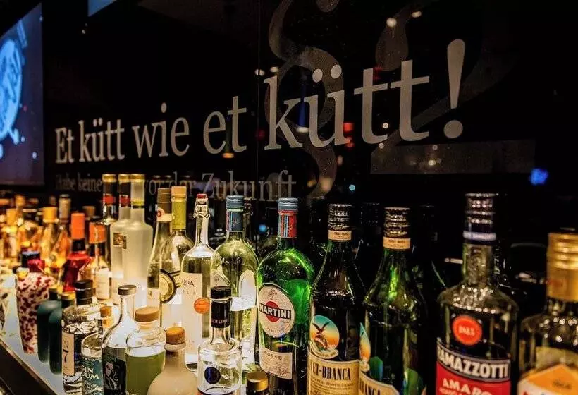 Motel One Köln Mediapark