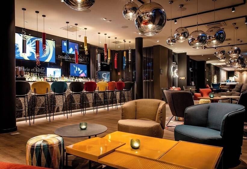 Motel One Köln Mediapark