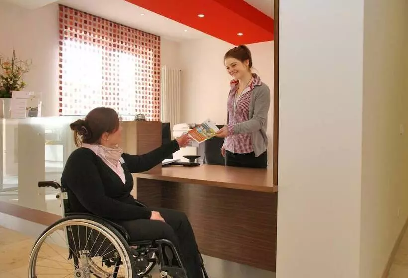 住所 Klostergarten