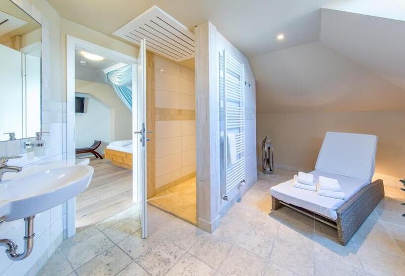 Heuboden Hotel Landhaus Blum