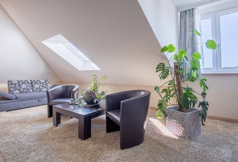 Heuboden Hotel Landhaus Blum