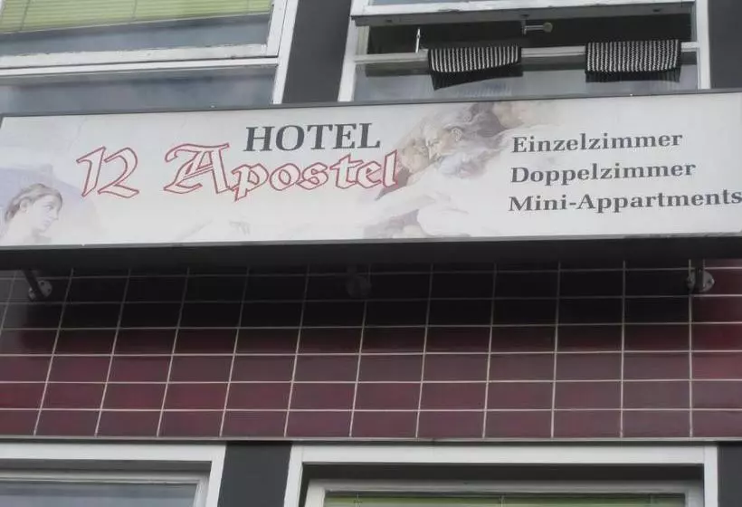 ホテル 12 Apostel