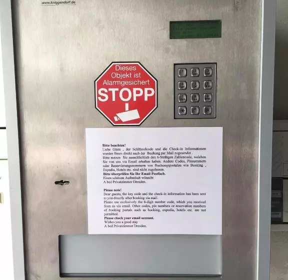 ホテル A Bed Privatzimmer Dresden Nichtraucherpension