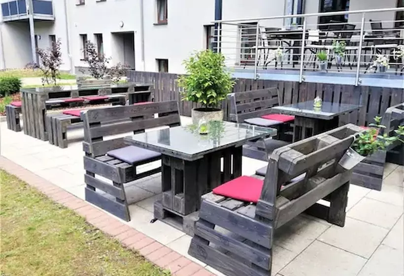 Alexxanders Hotel & Boardinghouse, Restaurant