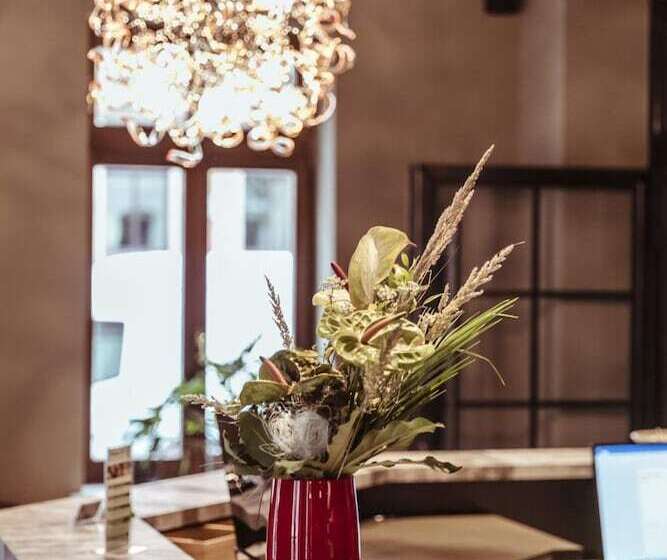 Alexxanders Hotel & Boardinghouse, Restaurant