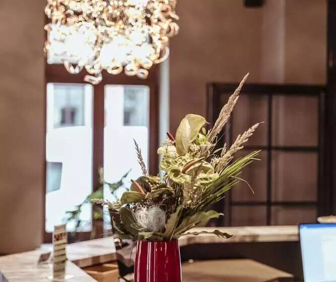 Alexxanders Hotel & Boardinghouse, Restaurant