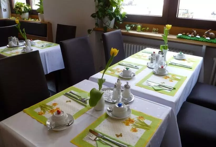 Отель Am Feuersee