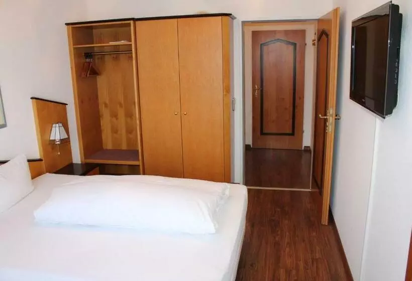 酒店 Gästehaus Am Kurpark