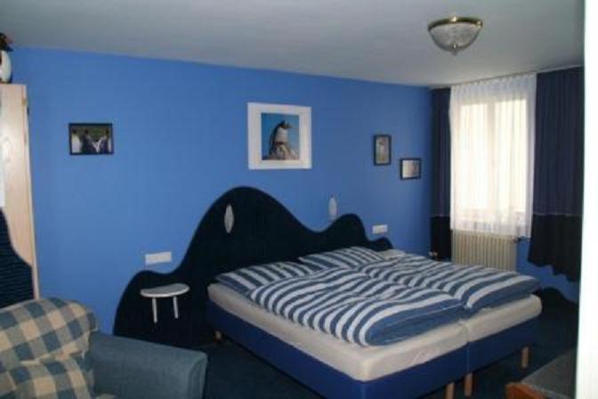 فندق Garni Café Knebel