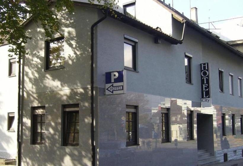 Отель City