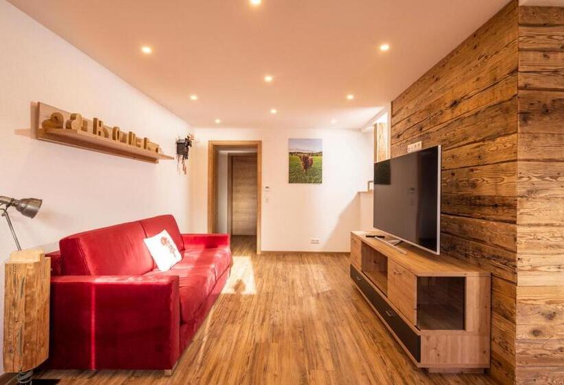 ホテル Ferienwohnungen Rebstock