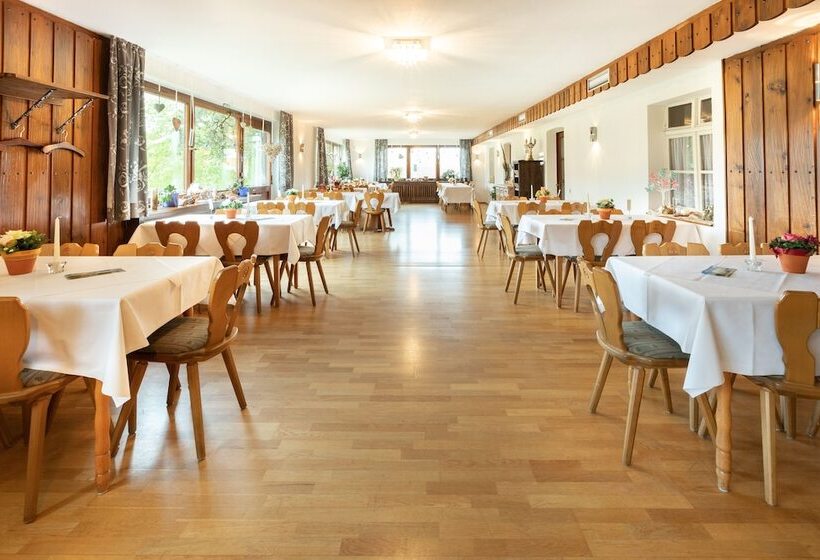 Hotel Landgasthof Zum Pflug