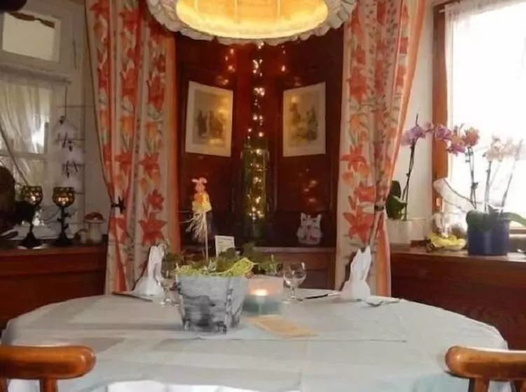 호텔 Landgasthof Zum Pflug