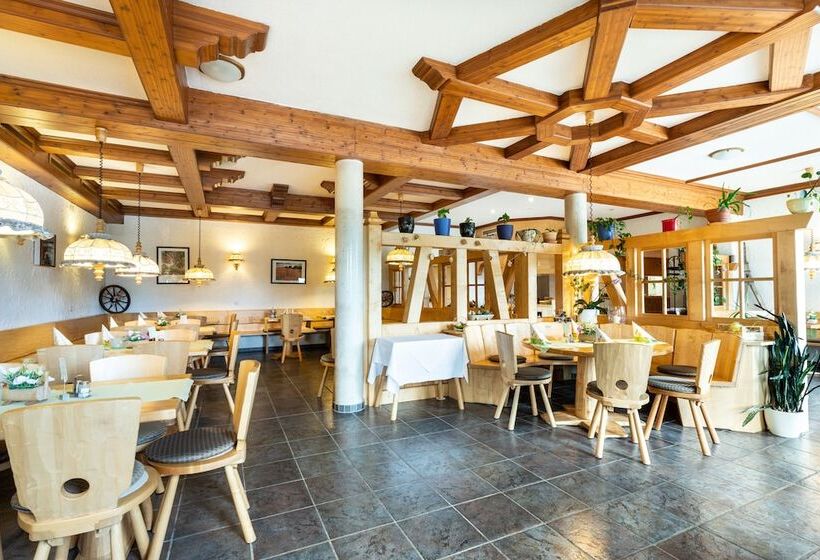 Hotel Landgasthof Zum Pflug