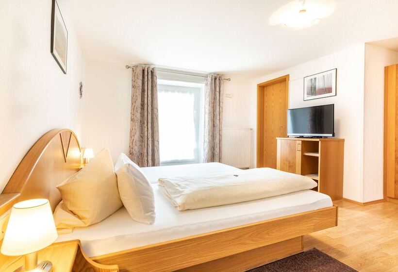 Hotel Landgasthof Zum Pflug