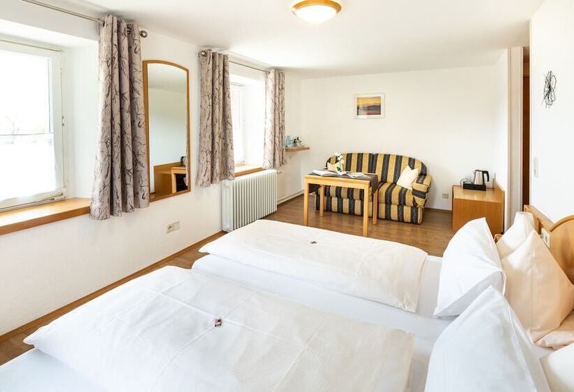 Hotel Landgasthof Zum Pflug