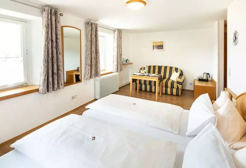 호텔 Landgasthof Zum Pflug