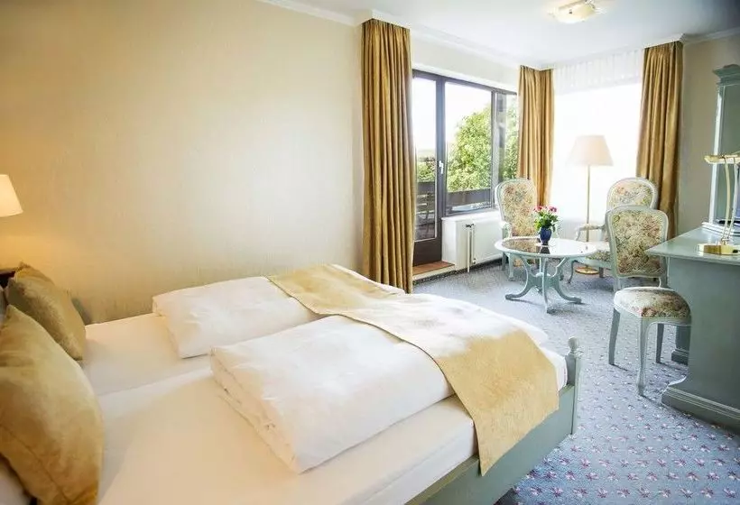 فندق Maasberg Therme