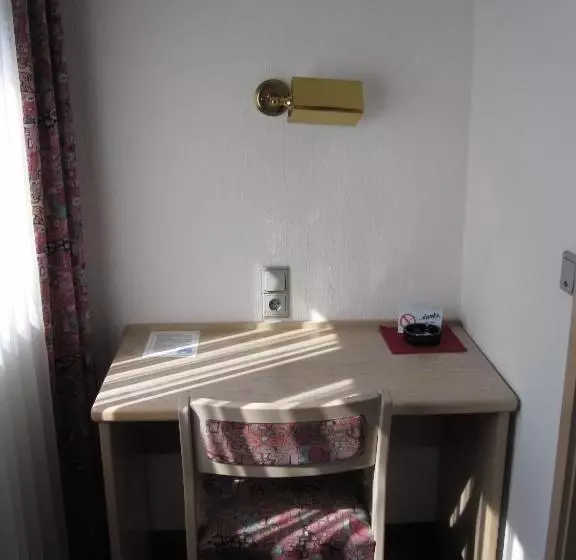 בית מלון כפרי Maifelder Hof