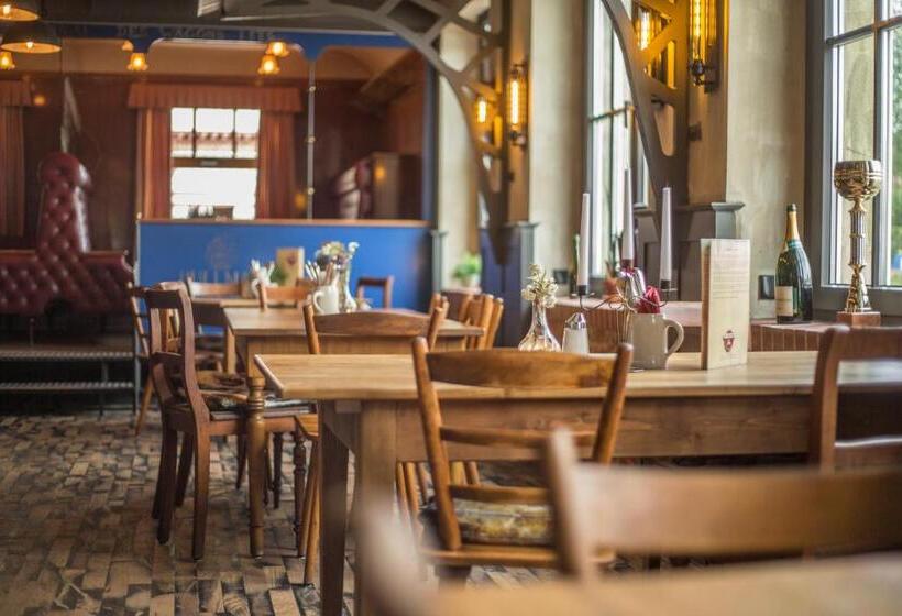 בית מלון כפרי Motorworld Inn