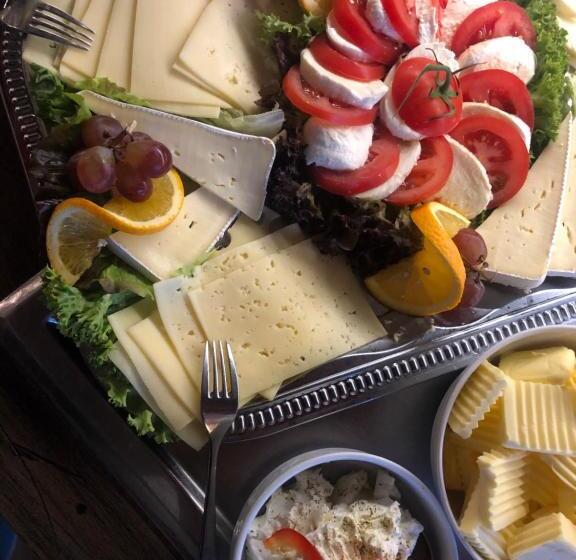 בית מלון כפרי Motorworld Inn